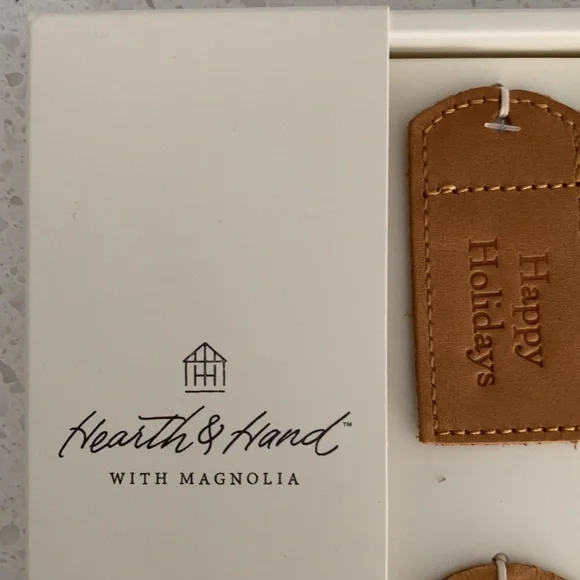 NIB HEARTH & HAND Holiday Reusable Leather Gift Tags Set of 6 - Picture 2 of 7